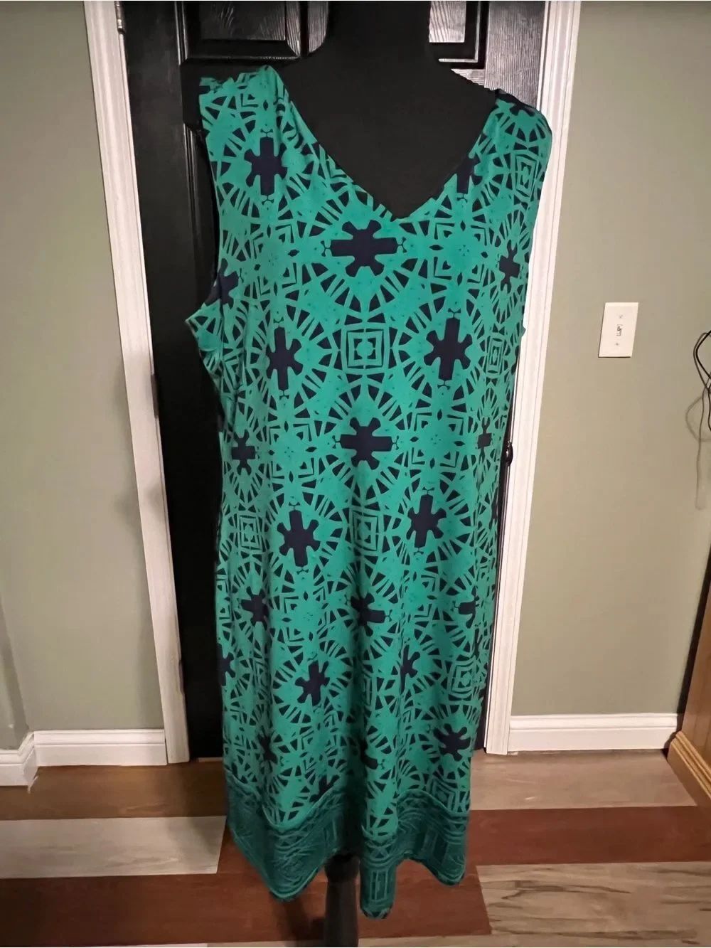 Sleeveless Green Patterned Reversible Shift Dress
